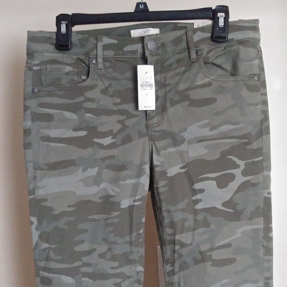 Loft Camo Skinnies